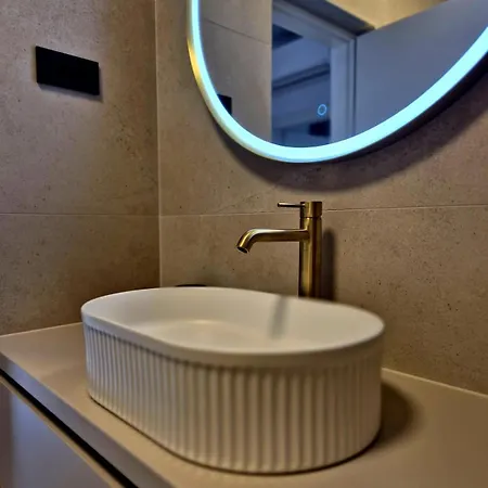 Apartamento Dalmatian Elegant In The Center Split