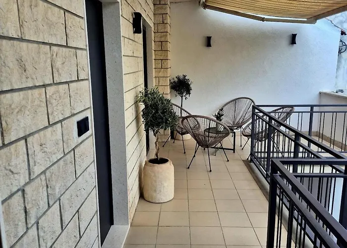 Dalmatian Elegant In The Center 公寓 *